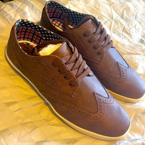 Brands new Ben Sherman shoes size 10.5